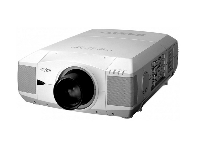 Проектор Sanyo PLC-XF45