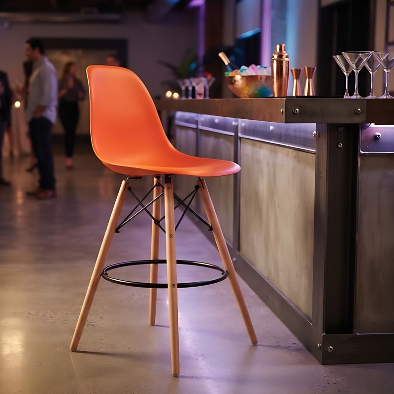 Стул барный Eames оранжевый